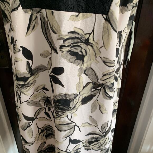 Karl Lagerfeld Women’s Lace Bib Floral Sleeveless Dress Size 14 High Neck - Picture 3 of 10